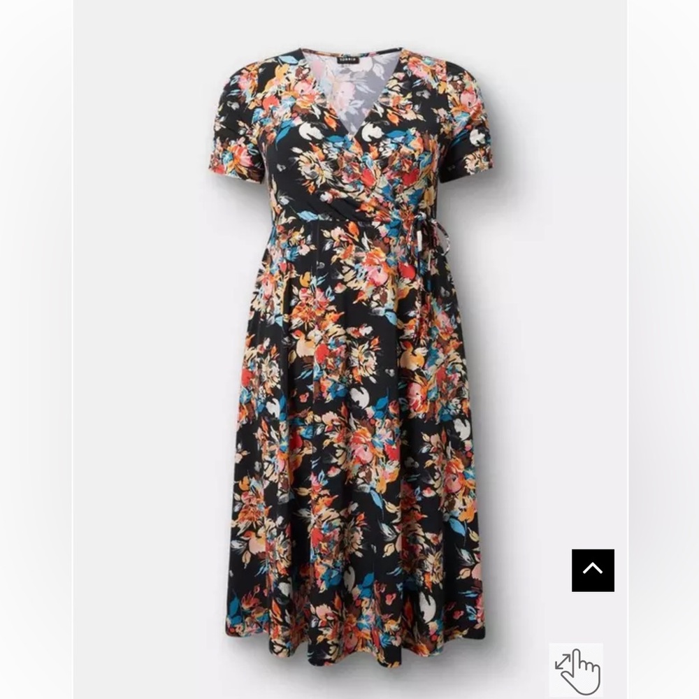 Plus-size Floral Midi Cinch-Sleeve Surplice Dress - Picture 3 of 8